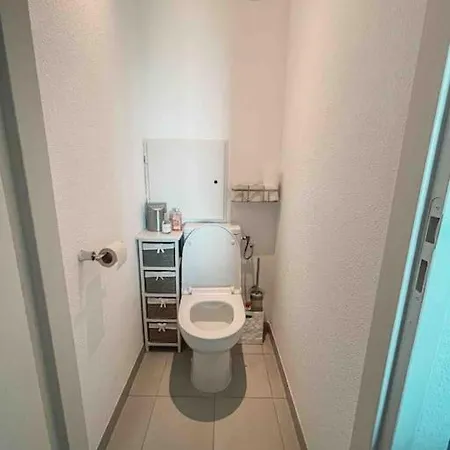 T2 Avec Piscine * Fréjus